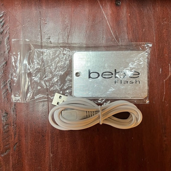 NWT Bebe Flash Silver Metallic Light Up High Top Sneakers - Picture 11 of 12